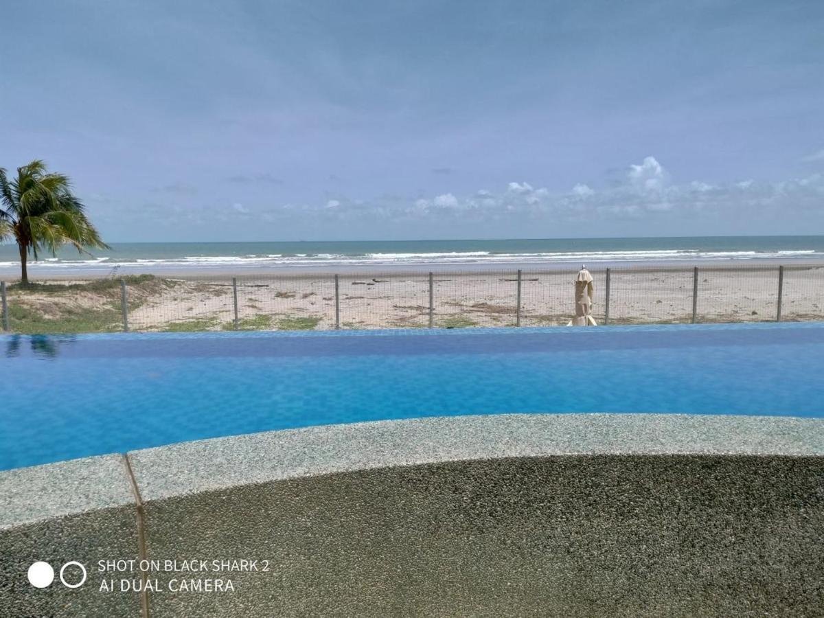 Casa Raudhah @ Timurbay Seafront Residence Kampung Sungai Karang Bagian luar foto