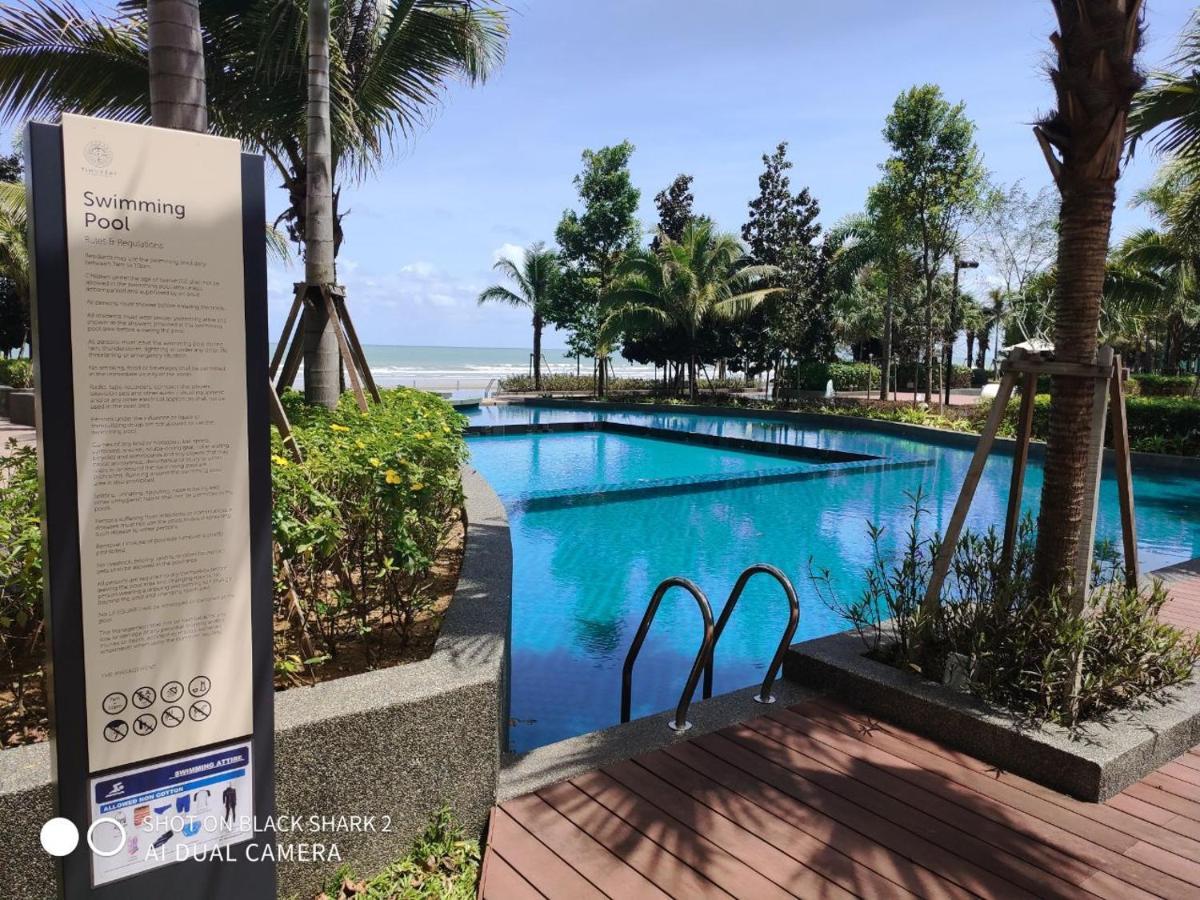 Casa Raudhah @ Timurbay Seafront Residence Kampung Sungai Karang Bagian luar foto